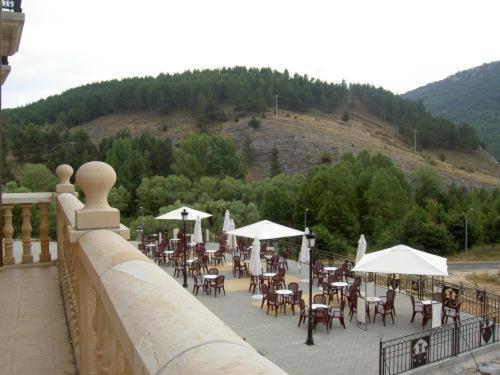 Manrique De Lara Hotel San Leonardo De Yague Exterior photo